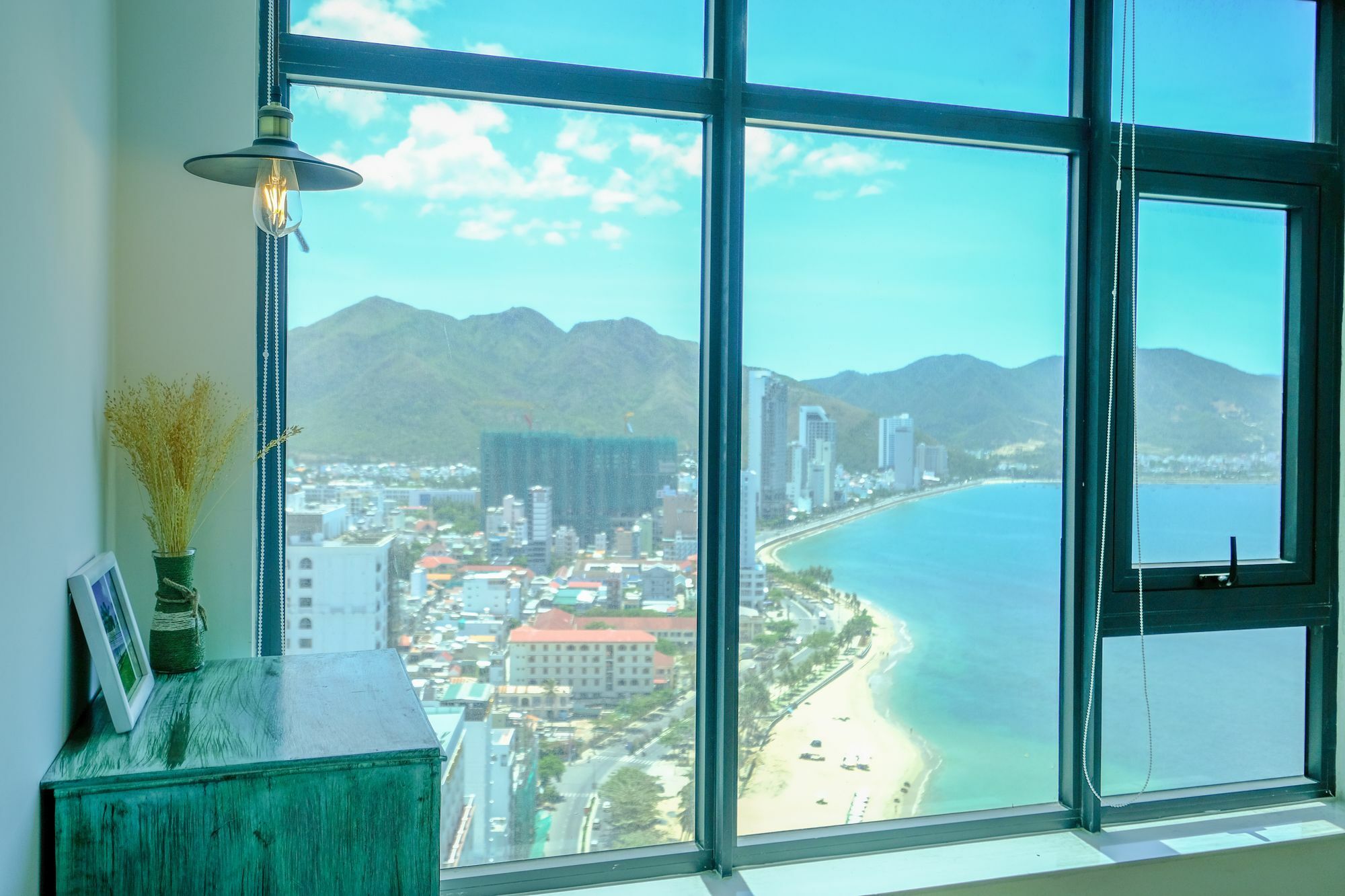 Sunrise Hon Chong Ocean View Apartment Nha Trang Exterior foto